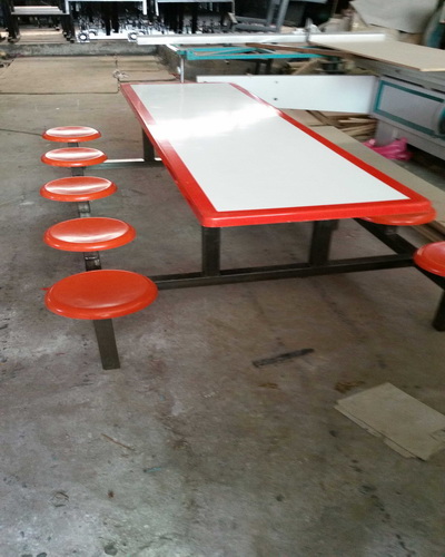 玻璃鋼餐（cān）桌椅 (11)