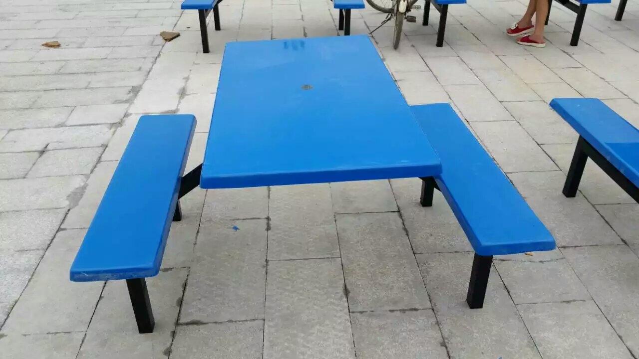 4人位長（zhǎng）條玻璃（lí）鋼餐桌椅